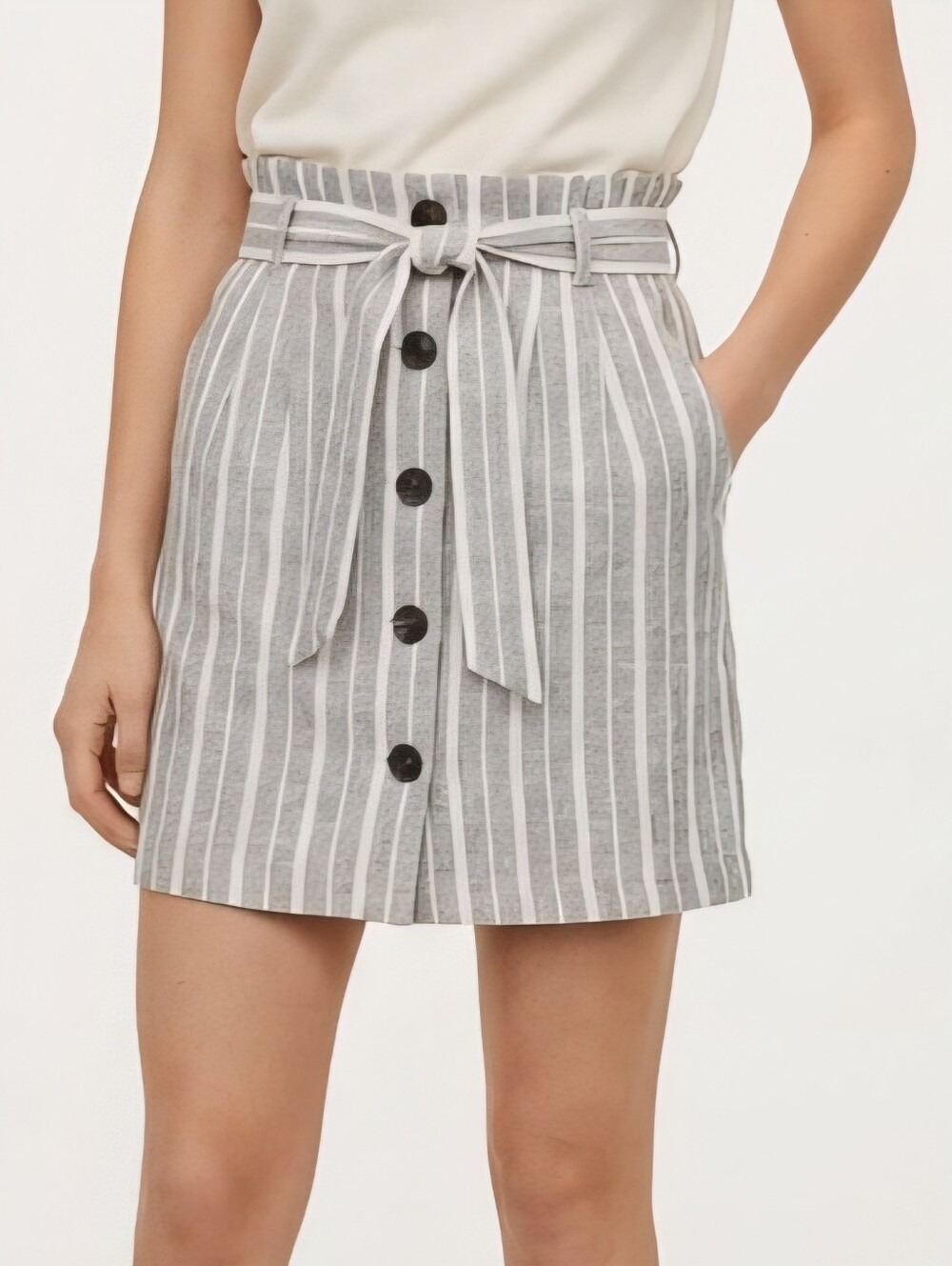 H&M Grey & White Striped Button-Front Side-Zip Paperbag Waist Skirt with Belt
